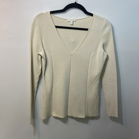 C.O.S.Women’s,Cream, V Neck,Knit,Long Sleeve Top.Size-Medium. - Picture 1 of 12